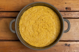 Preparazione Polenta con ragù di salsiccia  - Fase 5