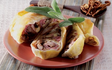 Carne ripiena in crosta