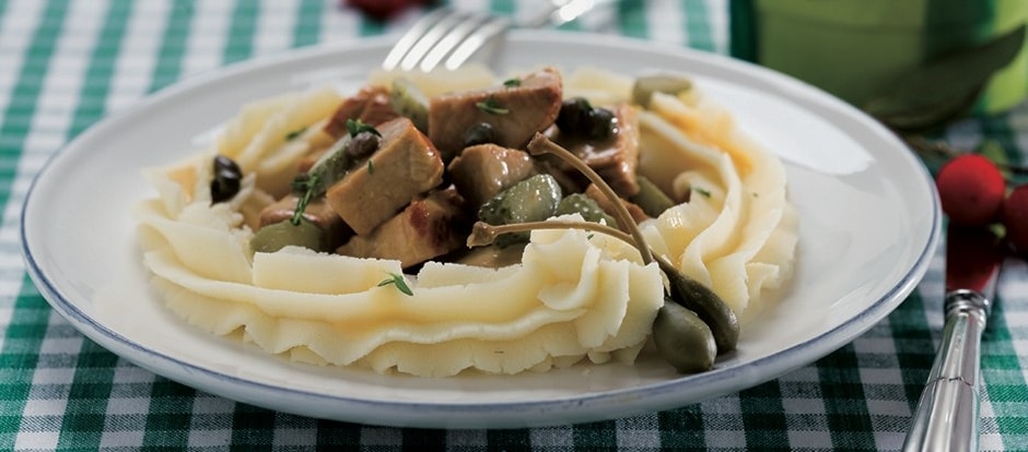 Dadolata di lombo ai capperi e cetriolini ricetta