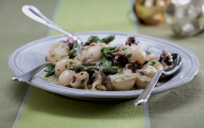 Insalata tiepida di punte di asparagi e seppioline