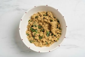 Preparazione Pomodori gratinati con paté di olive - Fase 2