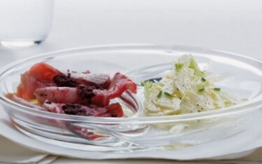 Carpaccio di tonno, tapenade e finocchi