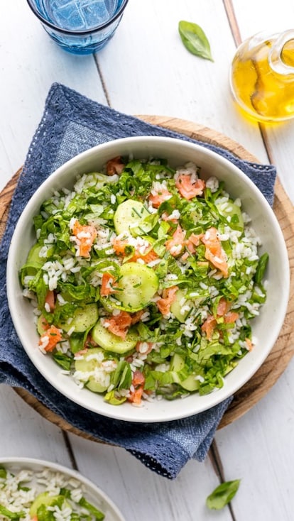 Insalata di riso con salmone