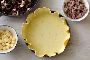 Preparazione Quiche al radicchio rosso - Fase 2