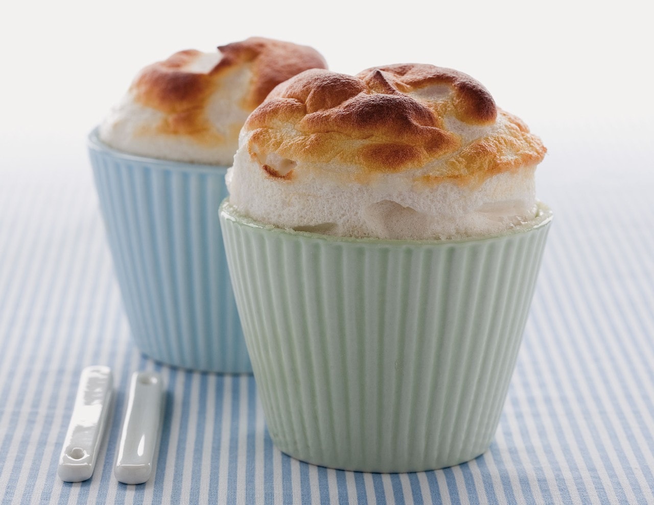 Soufflé al rabarbaro ricetta