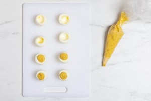 Preparazione Uova tonnate - Fase 6