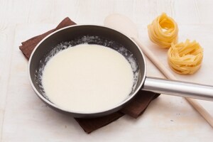 Preparazione Cacio, pepe e fave - Fase 2