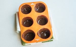 Preparazione Cestini di cioccolato e mousse di mandarini - Fase 2