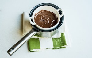 Preparazione Cestini di cioccolato e mousse di mandarini - Fase 1