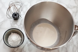 Preparazione Crema Chantilly - Fase 1