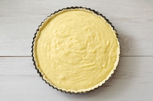 Preparazione Crostata con crema di mandorle e spicchi di limone - Fase 5