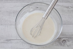 Preparazione Frittelline di banana al limone - Fase 2