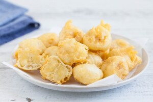 Preparazione Frittelline di banana al limone - Fase 3