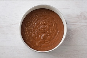 Preparazione Torta al cioccolato con marmellata d’albicocche - Fase 3