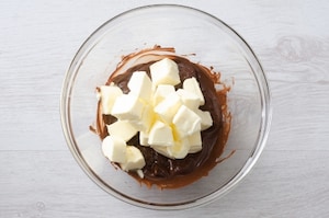 Preparazione Torta alle mandorle e cioccolato - Fase 1