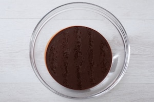 Preparazione Torta alle mandorle e cioccolato - Fase 2