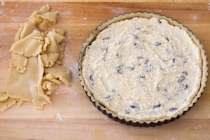 Preparazione Crostata di ricotta e uvetta - Fase 3