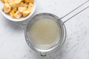 Preparazione Gelatina di mele cotogne - Fase 2