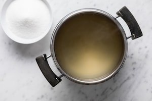 Preparazione Gelatina di mele cotogne - Fase 2