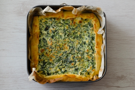 Preparazione Torta salata con ricotta, spinaci e fontina - Fase 3 Preparazione Torta salata con ricotta, spinaci e fontina - Fase 3