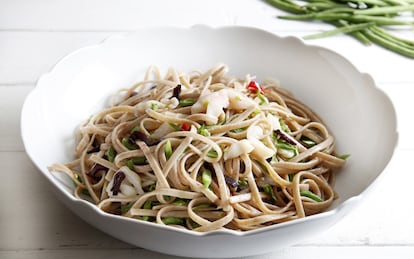 Linguine di farro alle capesante, fagiolini e rapa rossa