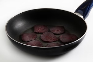 Preparazione Linguine di farro alle capesante, fagiolini e rapa rossa - Fase 4