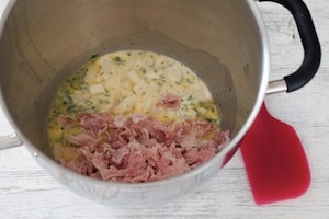 Preparazione Torta di groviera e prosciutto cotto - Fase 2