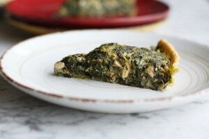 Preparazione Torta di spinaci al salmone - Fase 4