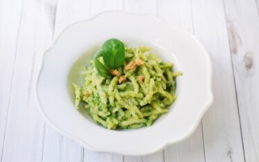Trofie al pesto di noci e spinaci