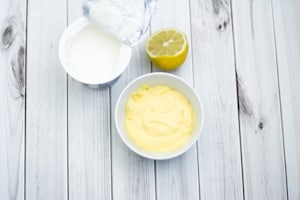 Preparazione Insalata di pollo con maionese allo yogurt e fagiolini - Fase 1