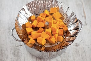 Preparazione Focacce alla zucca - Fase 1