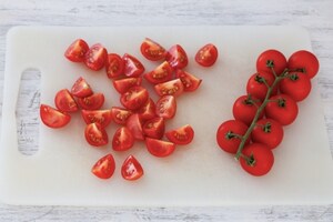 Preparazione Involtini di spada con salmoriglio e insalata - Fase 1