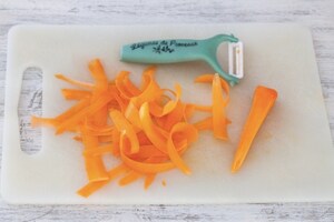 Preparazione Involtini di spada con salmoriglio e insalata - Fase 1