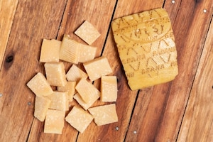 Preparazione Croste di formaggio alla piastra - Fase 1