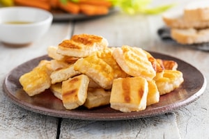 Preparazione Croste di formaggio alla piastra - Fase 3