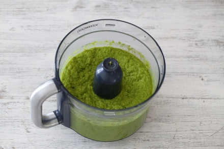 Preparazione Flan di piselli - Fase 2 Preparazione Flan di piselli - Fase 2