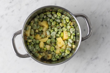 Preparazione Crema di fave - Fase 1 Preparazione Crema di fave - Fase 1