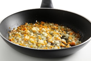 Preparazione Farfalle alla salsiccia - Fase 1