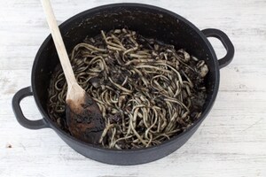 Preparazione Pasta al nero di seppia - Fase 3