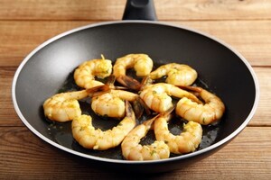 Preparazione Crema di piselli con gamberi al curry - Fase 3