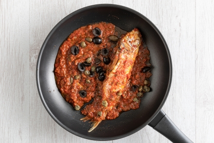 Preparazione Pasta al sugo di triglie - Fase 1 Preparazione Pasta al sugo di triglie - Fase 1