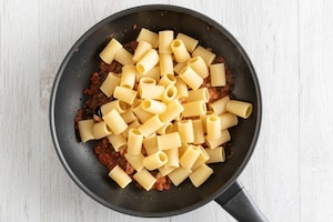 Preparazione Pasta al sugo di triglie - Fase 2