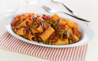 Rigatoni con piselli