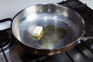Preparazione Rigatoni con piselli - Fase 1