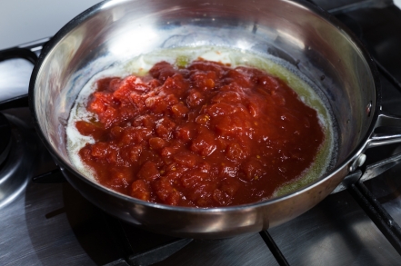 Preparazione Rigatoni con piselli - Fase 1 Preparazione Rigatoni con piselli - Fase 1