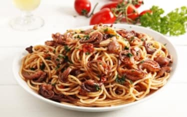 Spaghetti al sugo di moscardini