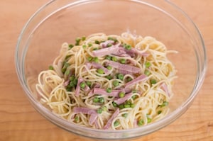 Preparazione Spaghettini gratinati al prosciutto - Fase 2