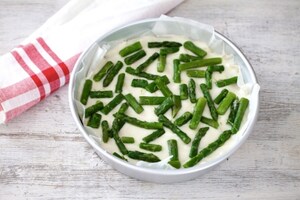 Preparazione Crostata di riso e asparagi - Fase 3