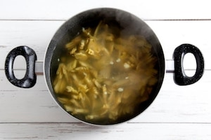 Preparazione Pasta con i carciofi - Fase 2