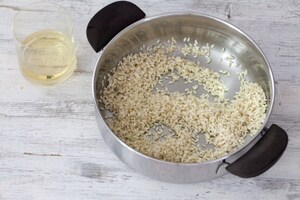 Preparazione Risotto ai carciofi e salsa di gamberi - Fase 4
